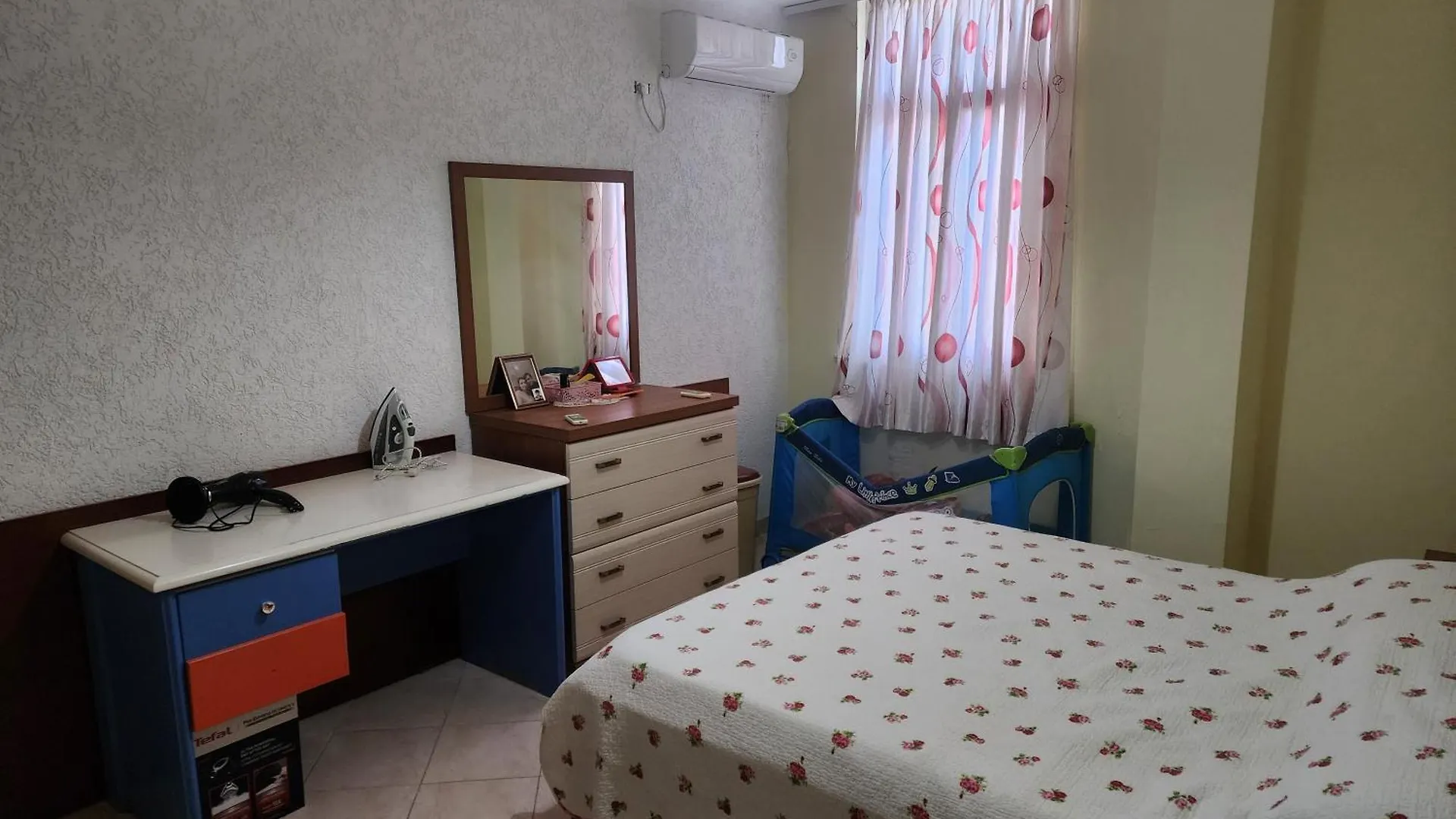 Semesterbostad Family Apartment In Golem Kavaje Albanien
